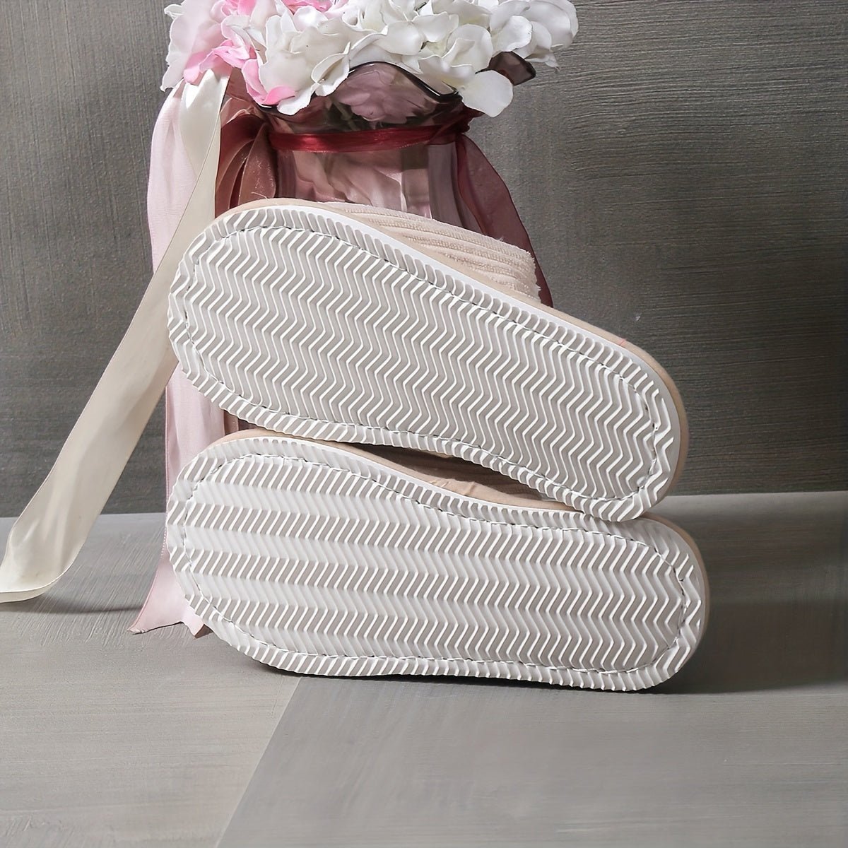 ORTHAE BELLA - Pantoufles Femme Intérieur – Douces & Confortables - Parallax