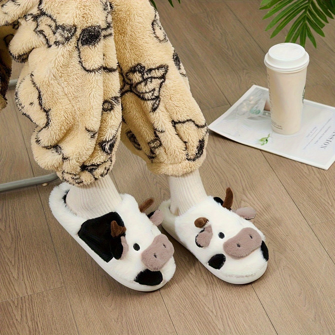 ORTHAE MOOVY - Chaussons Peluche Femme - Pantoufles Intérieur Chaudes et Douces - Parallax